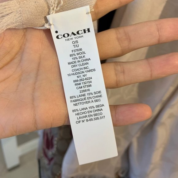 Coach F37836 Signature Wrap OATMEAL - Picture 5 of 5